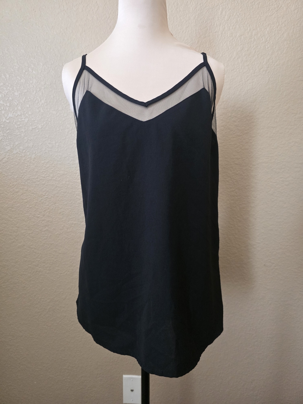 Tecrew Black Mesh-Accent Spaghetti Strap Women's Top Night Club Size‎ Medium
